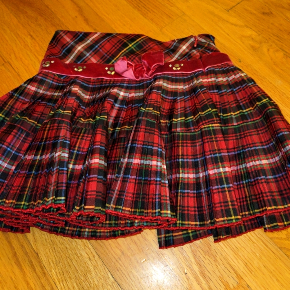 Red plaid size skirt size 6
